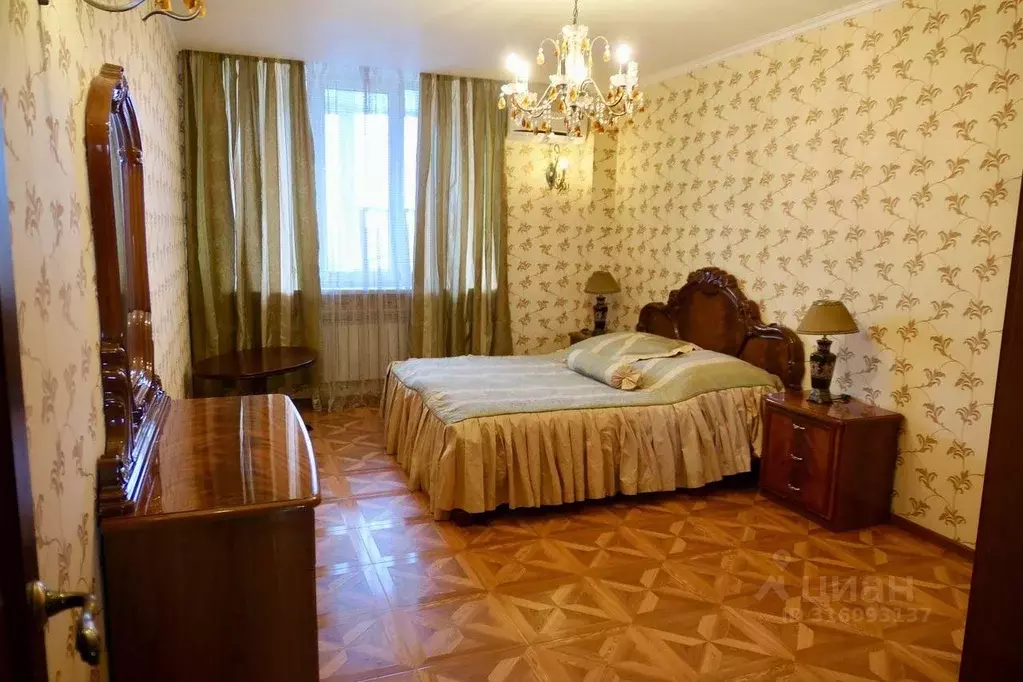 3-к кв. Ростовская область, Ростов-на-Дону просп. Ленина (100.0 м) - Фото 1