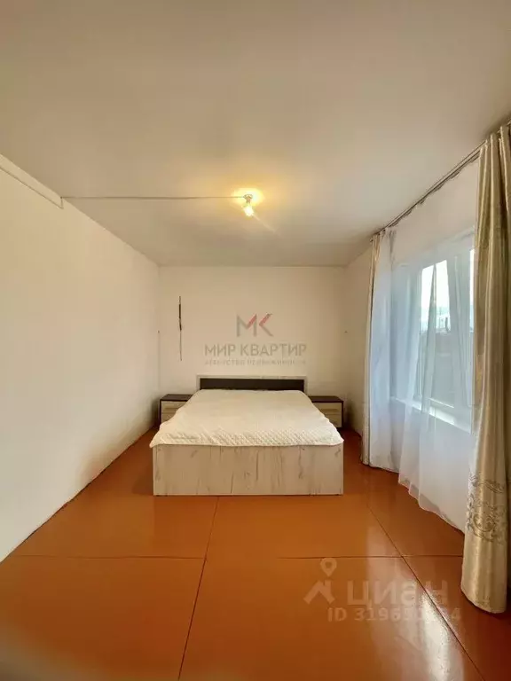 Дом в Тыва, Кызылский кожуун, Каа-Хем пгт, МТФ тер.  (47 м) - Фото 1