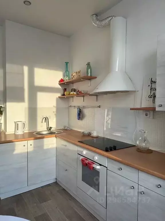 1-к кв. Иркутская область, Иркутск наб. Верхняя, 145А (36.0 м) - Фото 1