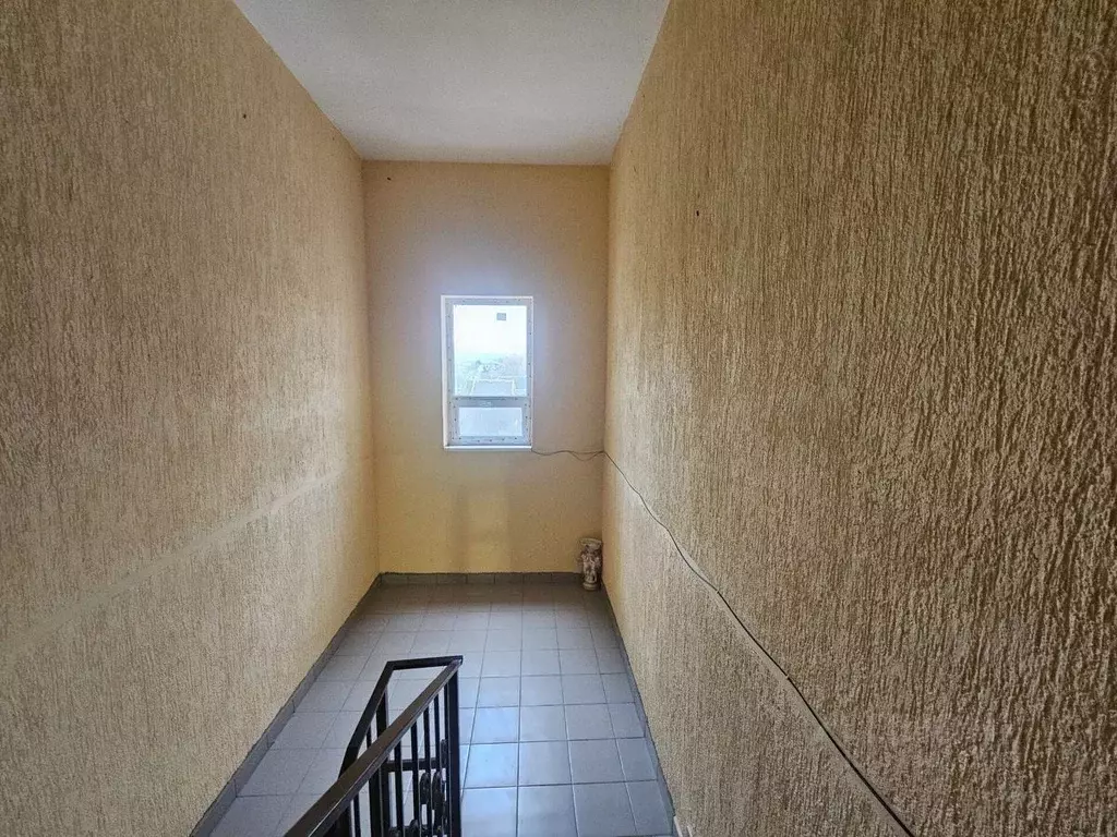 2-к кв. Краснодарский край, Абинск ул. Свердлова, 70 (62.0 м) - Фото 0