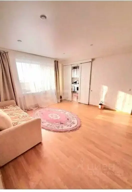 2-к кв. Удмуртия, Ижевск ул. Героя России Ильфата Закирова, 3 (56.5 м) - Фото 1