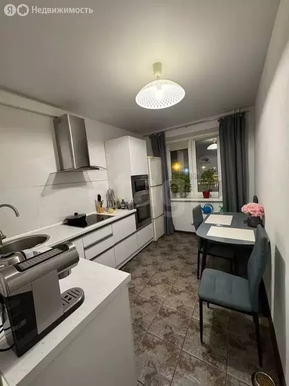 2-комнатная квартира: Тюмень, Стартовая улица, 5 (51 м) - Фото 2