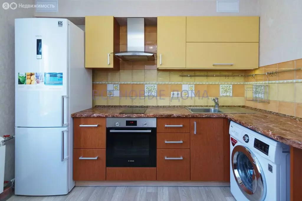 3-комнатная квартира: Новосибирск, улица Гаранина, 21 (64.9 м) - Фото 0