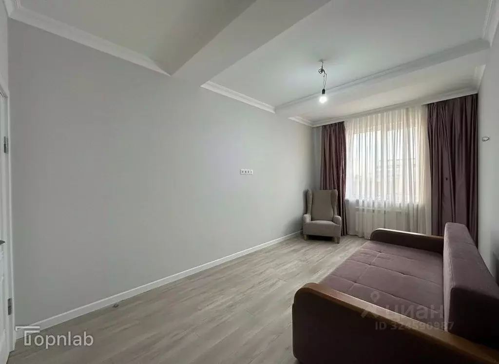 1-к кв. Кабардино-Балкария, Нальчик просп. Ленина (55.0 м) - Фото 1