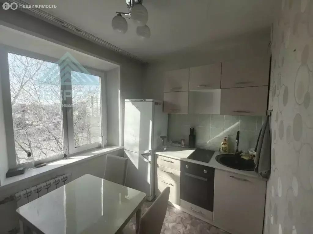 1-комнатная квартира: Абакан, улица Пушкина, 199 (27 м) - Фото 2