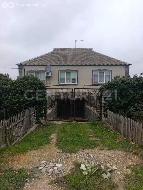 Дом в Сакский район, Ромашкинское сельское поселение, село Колоски, ... - Фото 1