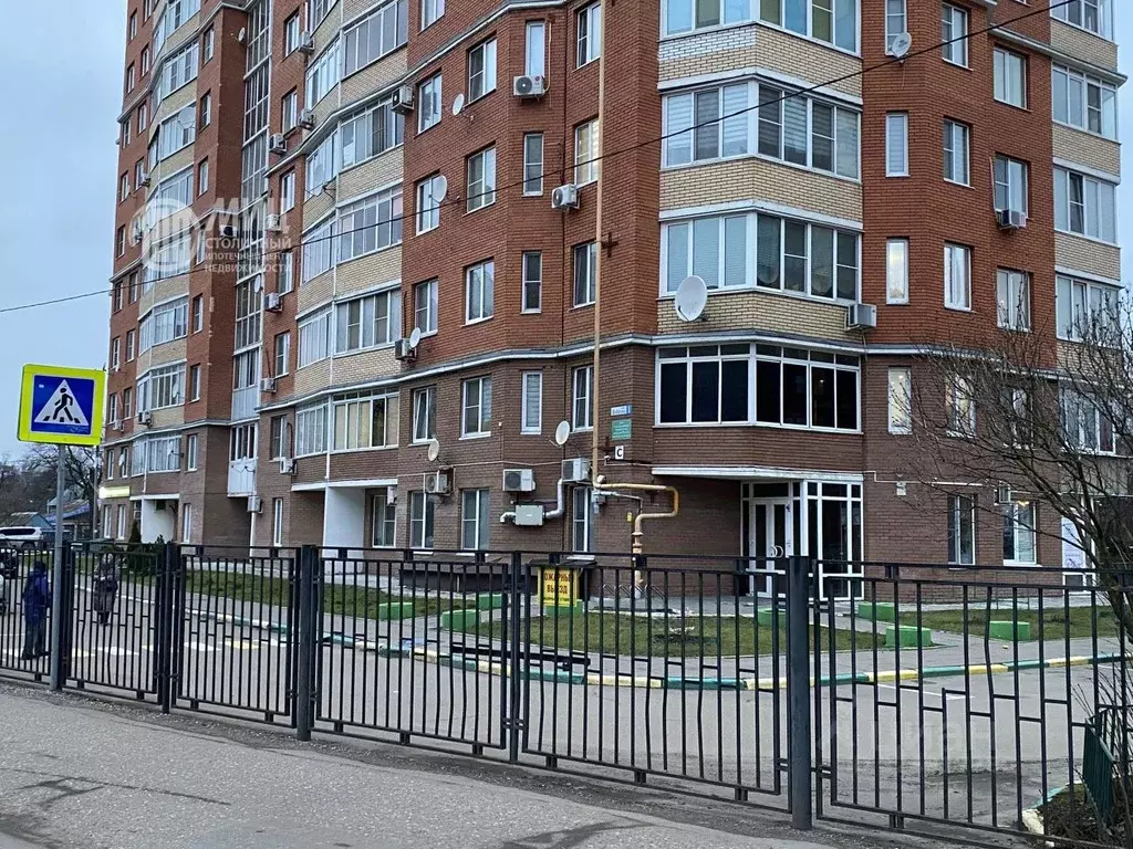 2-к кв. Московская область, Наро-Фоминск ул. Войкова, 1 (65.5 м) - Фото 1