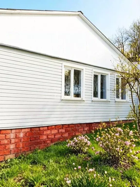 Дом в Курская область, Обоянь ул. Река Обоянка (64 м) - Фото 1