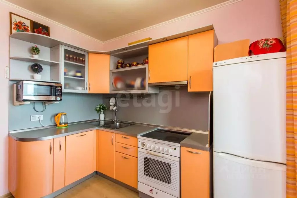 2-к кв. Приморский край, Владивосток ул. Крыгина, 42А (53.4 м) - Фото 0
