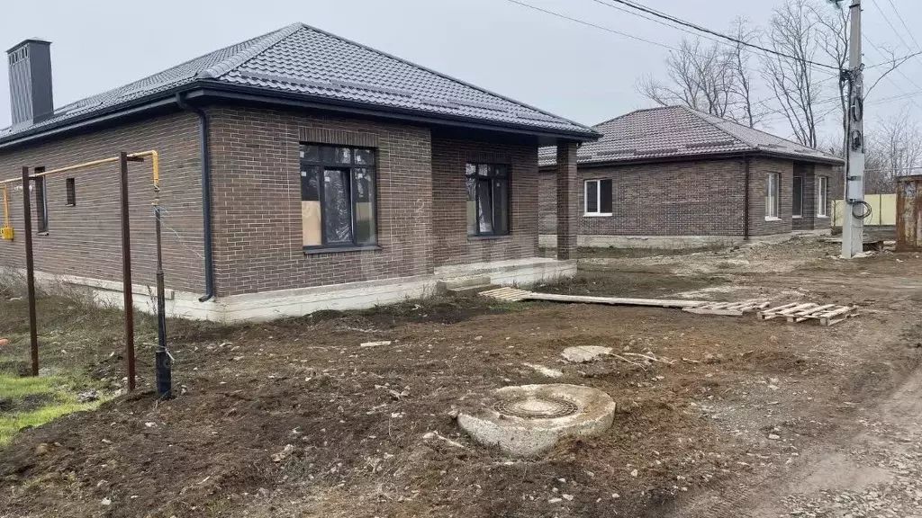 Дом в Ростовская область, Аксайский район, Щепкинское с/пос, пос. ... - Фото 1