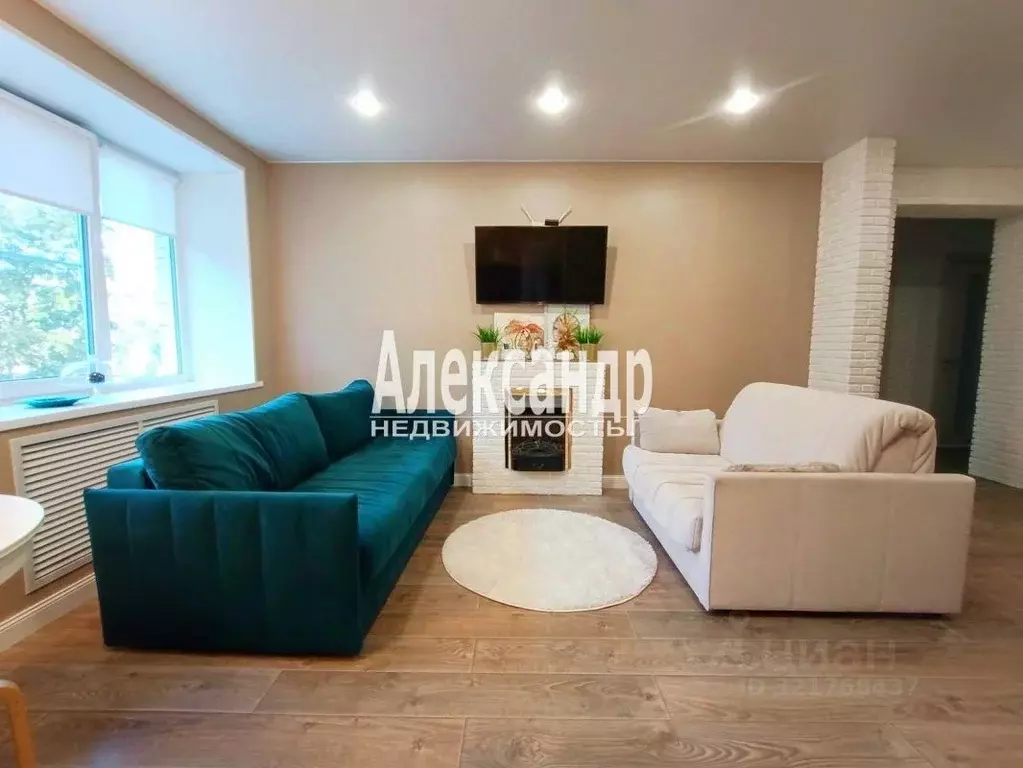 3-к кв. Ленинградская область, Выборг просп. Ленина, 9 (60.7 м) - Фото 1