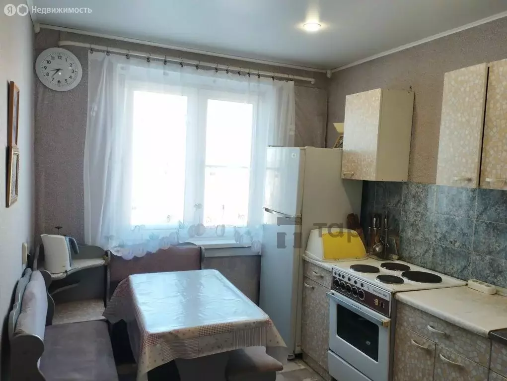 3-комнатная квартира: Челябинск, улица Чайковского, 185 (65.5 м) - Фото 1