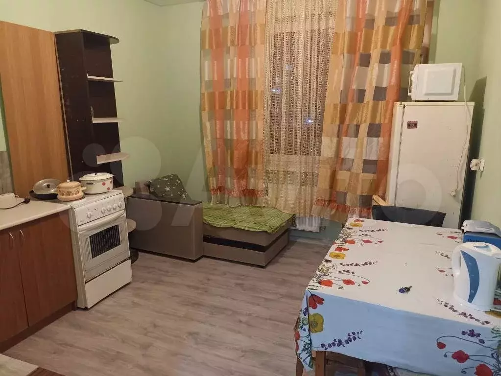 2-к. квартира, 60 м, 3/9 эт. - Фото 0