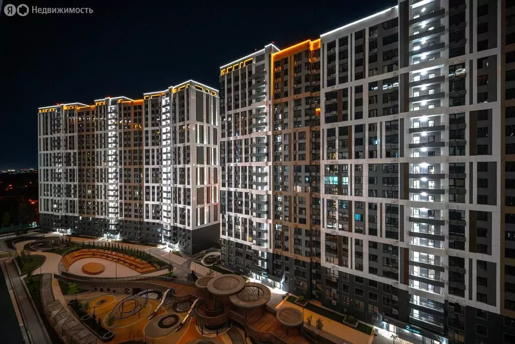 2-комнатная квартира: Краснодар, Колхозная улица, 5 (58 м) - Фото 1