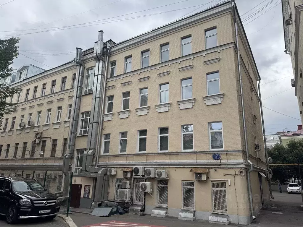 6-к кв. Москва ул. Петровка, 17С2 (357.6 м) - Фото 1