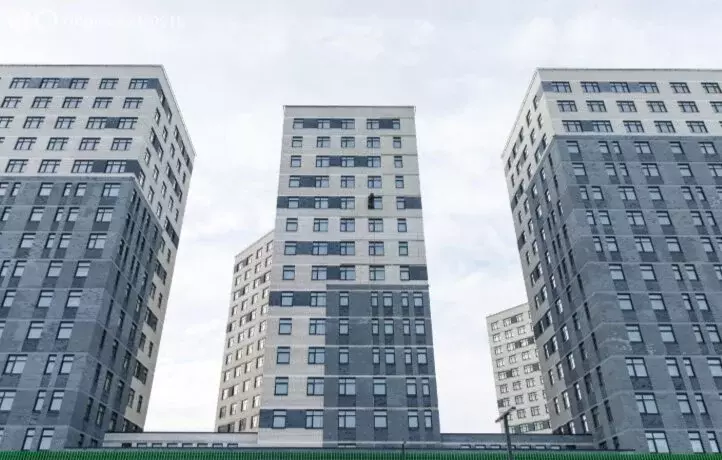 Квартира-студия: Тюмень, улица Первооткрывателей, 10 (38 м) - Фото 1