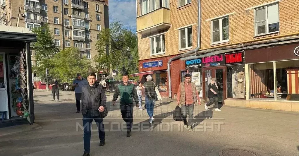 Помещение на топ трафике под кофе 10м2 - Фото 0