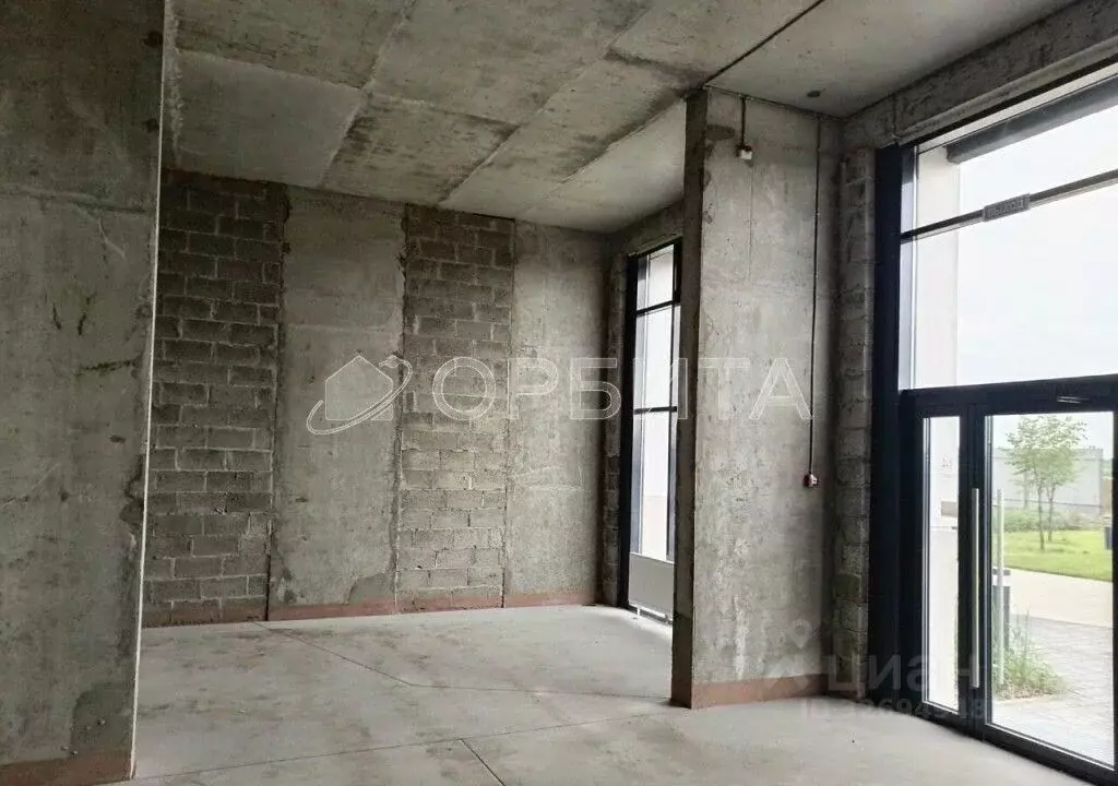 Торговая площадь в Тюменская область, Тюмень ул. Василия Малкова, 10 ... - Фото 1