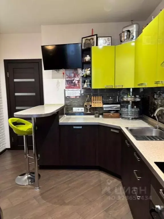 3-к кв. Санкт-Петербург просп. Героев, 24к2 (89.0 м) - Фото 1