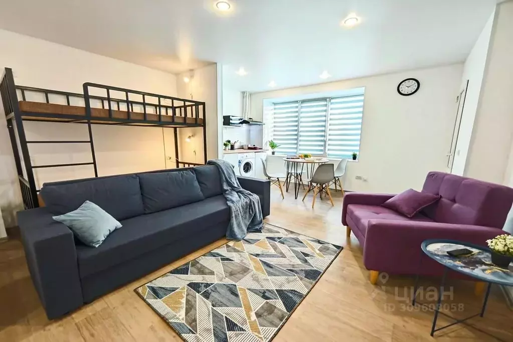 2-к кв. Приморский край, Владивосток ул. Тухачевского, 49/1 (39.9 м) - Фото 1