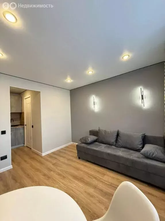 Квартира-студия: Казань, улица Братьев Касимовых, 6 (17.9 м) - Фото 1