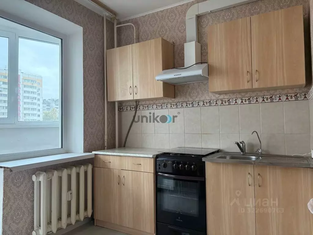 1-к кв. Брянская область, Брянск Брянский пер., 65 (36.0 м) - Фото 1