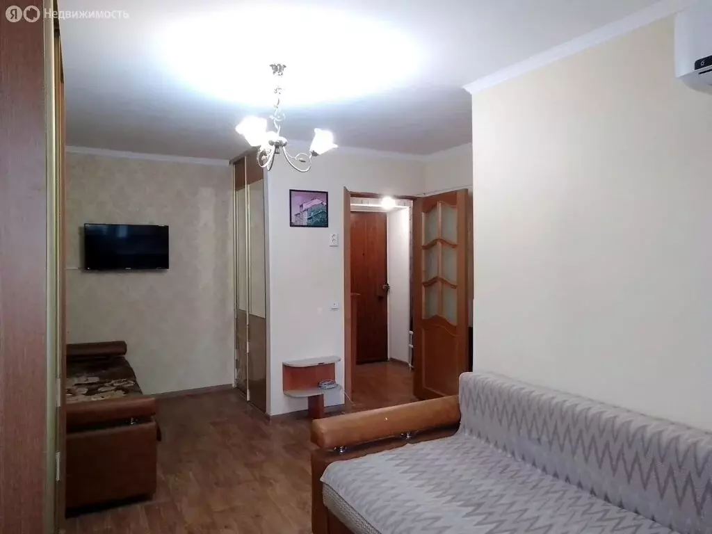 1-комнатная квартира: Волгоград, улица Кирова, 126 (31 м) - Фото 0