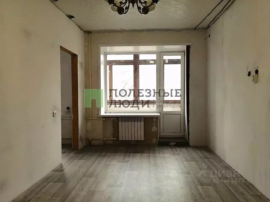 3-к кв. Самарская область, Сызрань ул. Жуковского, 23 (54.3 м) - Фото 1