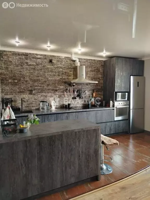 2-комнатная квартира: Чита, улица Бутина, 123 (93.9 м) - Фото 1