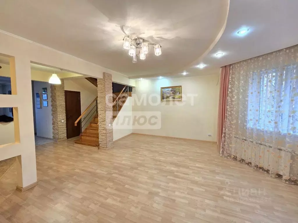 Дом в Башкортостан, Мелеуз Костромская ул. (180 м) - Фото 0