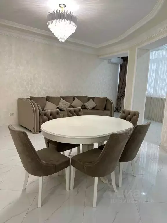 3-к кв. Кабардино-Балкария, Нальчик ул. Толстого, 180Б (122.0 м) - Фото 1