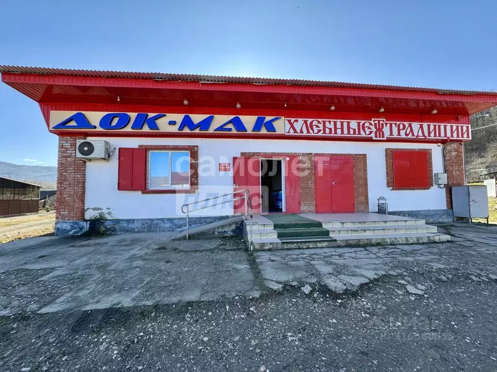 Торговая площадь в Краснодарский край, Апшеронский район, Куринская ... - Фото 0