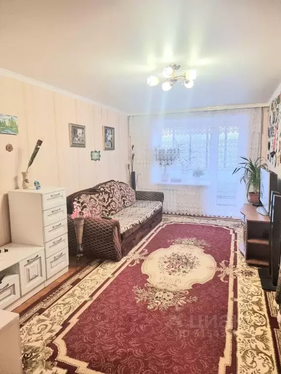 3-к кв. Омская область, Омск Заозерный мкр, ул. Коммунальная, 13Б ... - Фото 0