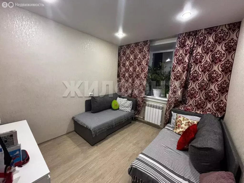 2-комнатная квартира: Бердск, Комсомольская улица, 32 (42.8 м) - Фото 1