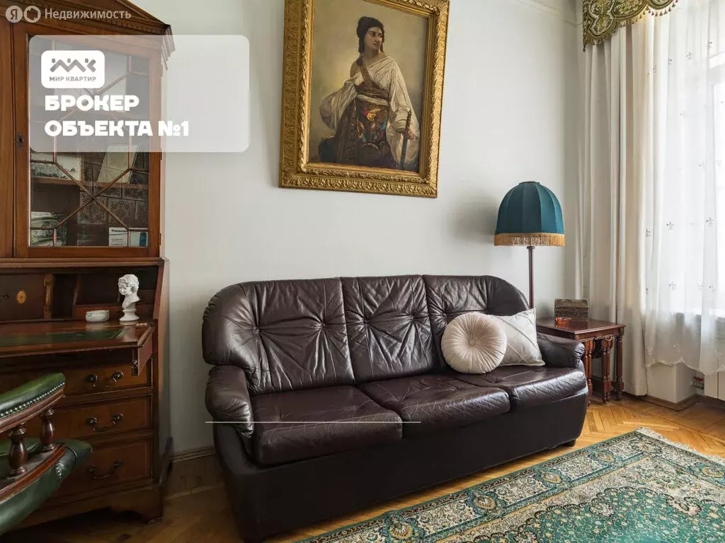 3-комнатная квартира: Санкт-Петербург, Суворовский проспект, 42 (70 м) - Фото 1