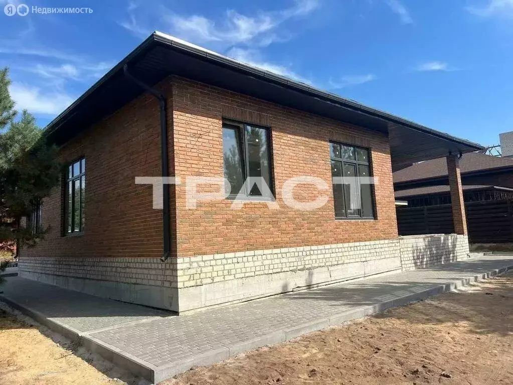 Дом в Медовка, Изумрудная улица (250 м) - Фото 2