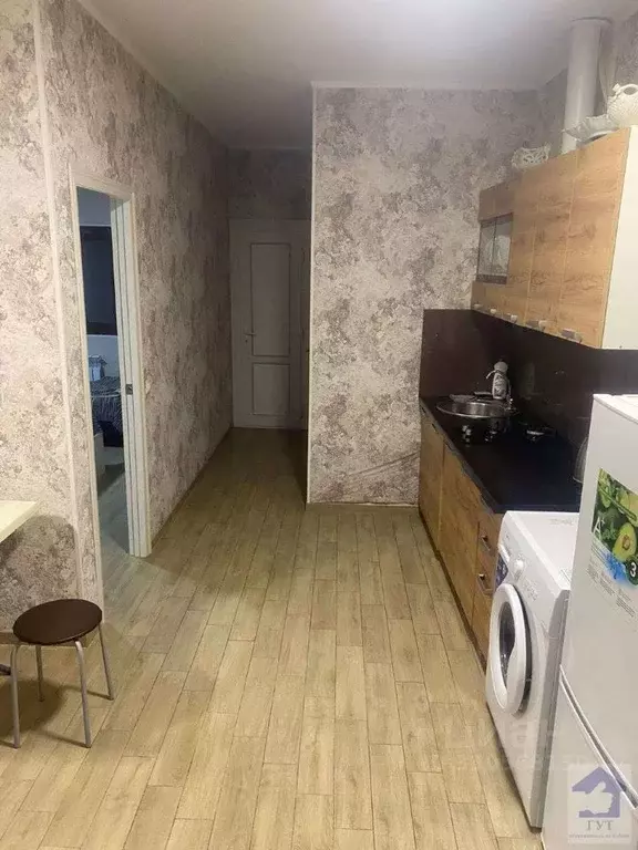 Коттедж в Краснодарский край, Крымск ул. Красной Розы (50 м) - Фото 1