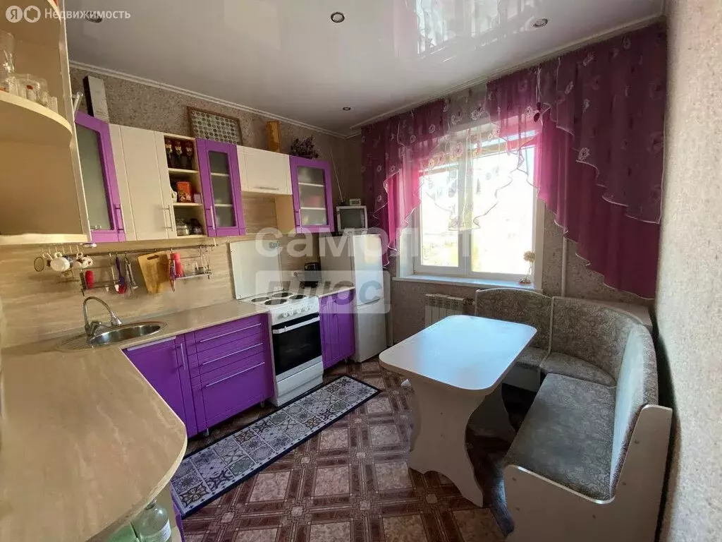 3-комнатная квартира: Бийск, улица Ильи Мухачёва, 228/2 (63 м) - Фото 2