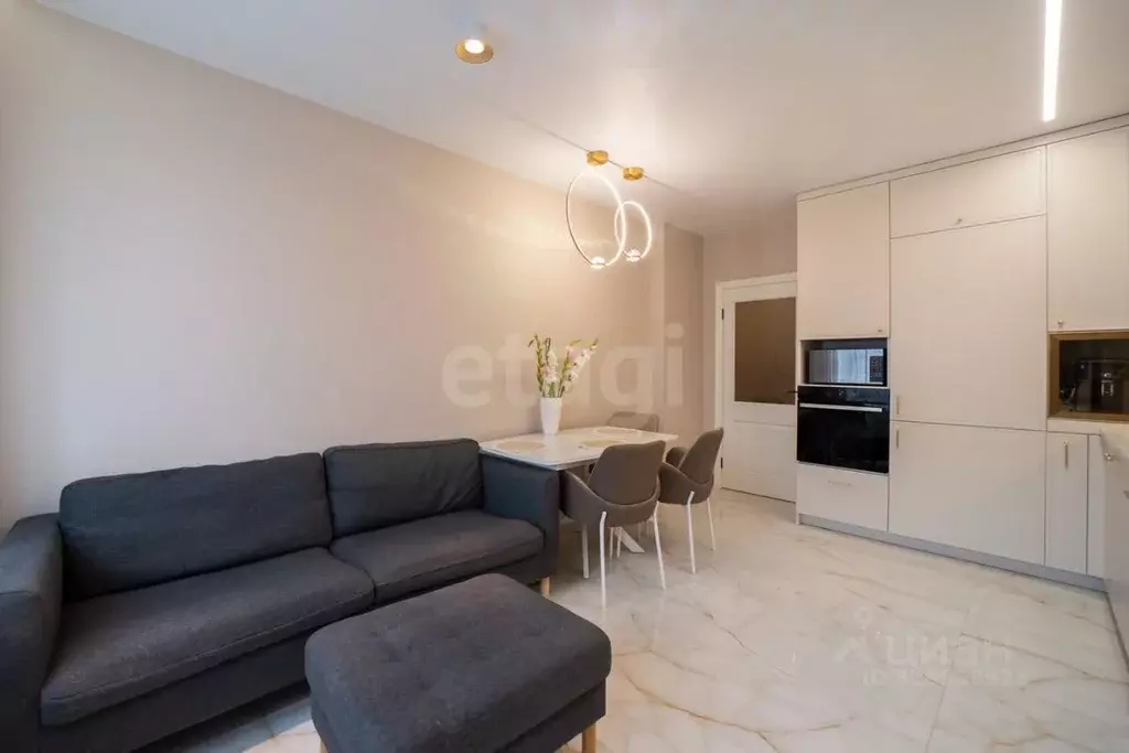 3-к кв. Калининградская область, Калининград Земельная ул., 30 (81.7 ... - Фото 0