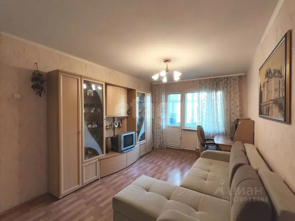 2-к кв. Татарстан, Казань ул. Фатыха Амирхана, 55 (45.9 м) - Фото 0