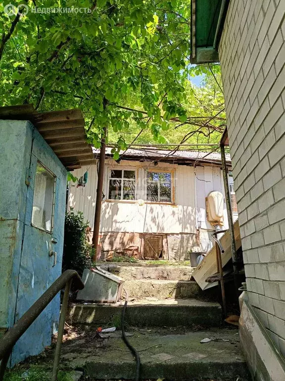Дом в Туапсе, улица Новицкого, 52 (101 м) - Фото 0