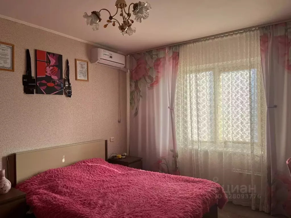 2-к кв. Омская область, Омск ул. 20 лет РККА, 2 (52.3 м) - Фото 1