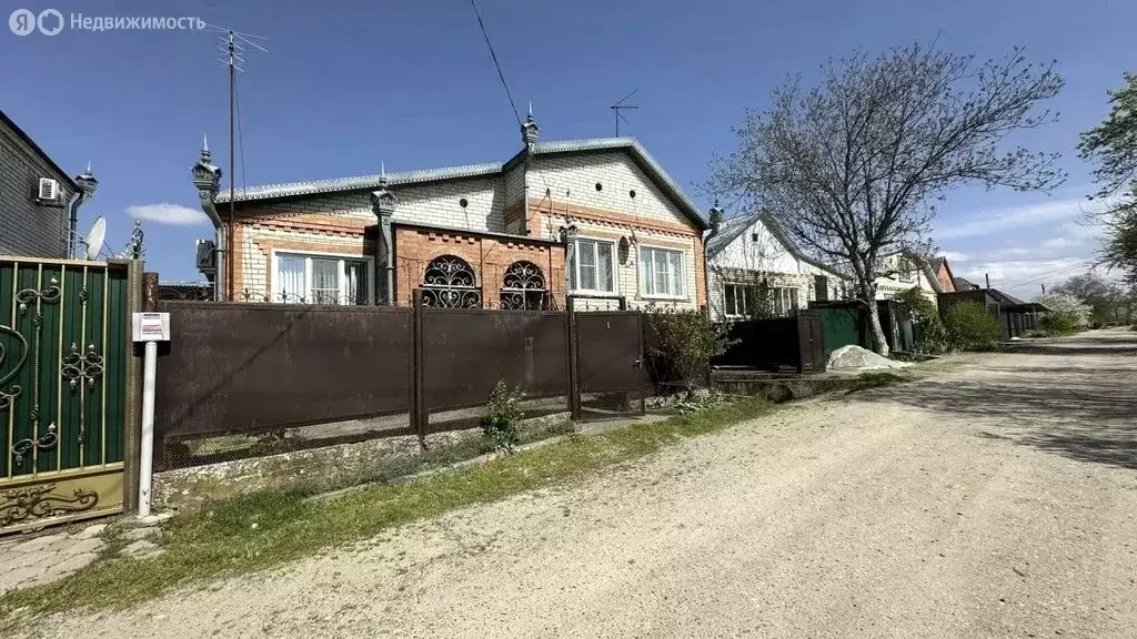 Дом в Лабинск, улица Филатова (139 м) - Фото 1