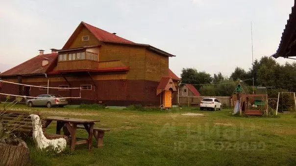 Дом в Новгородская область, Новгородский район, Бронницкое с/пос, с. ... - Фото 1