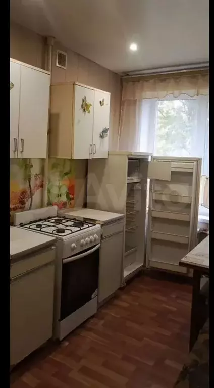 2-к. квартира, 52 м, 3/9 эт. - Фото 0