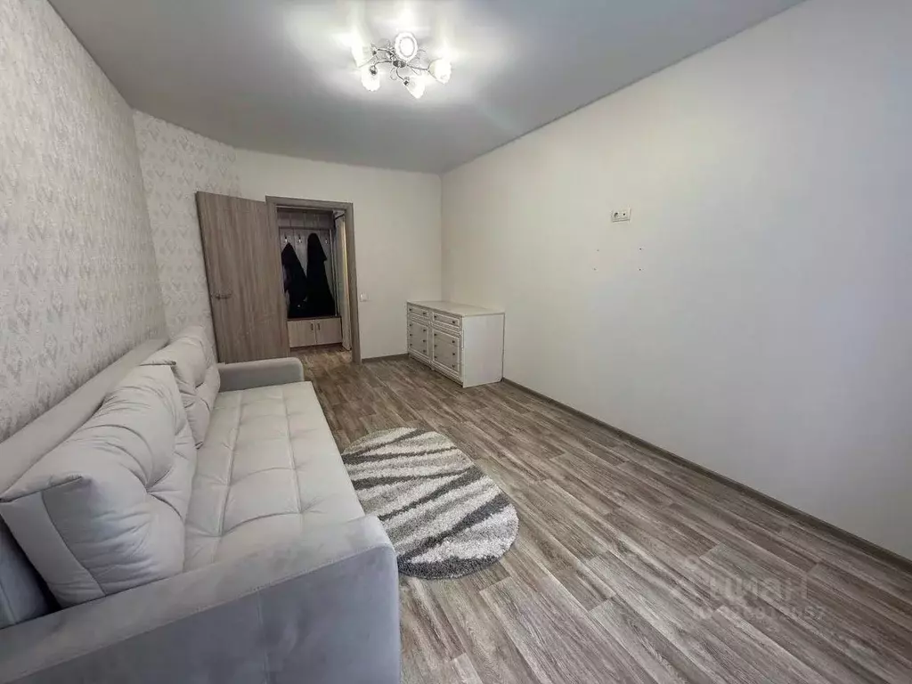 1-к кв. Татарстан, Казань ул. Зур Урам, 1И (42.0 м) - Фото 2