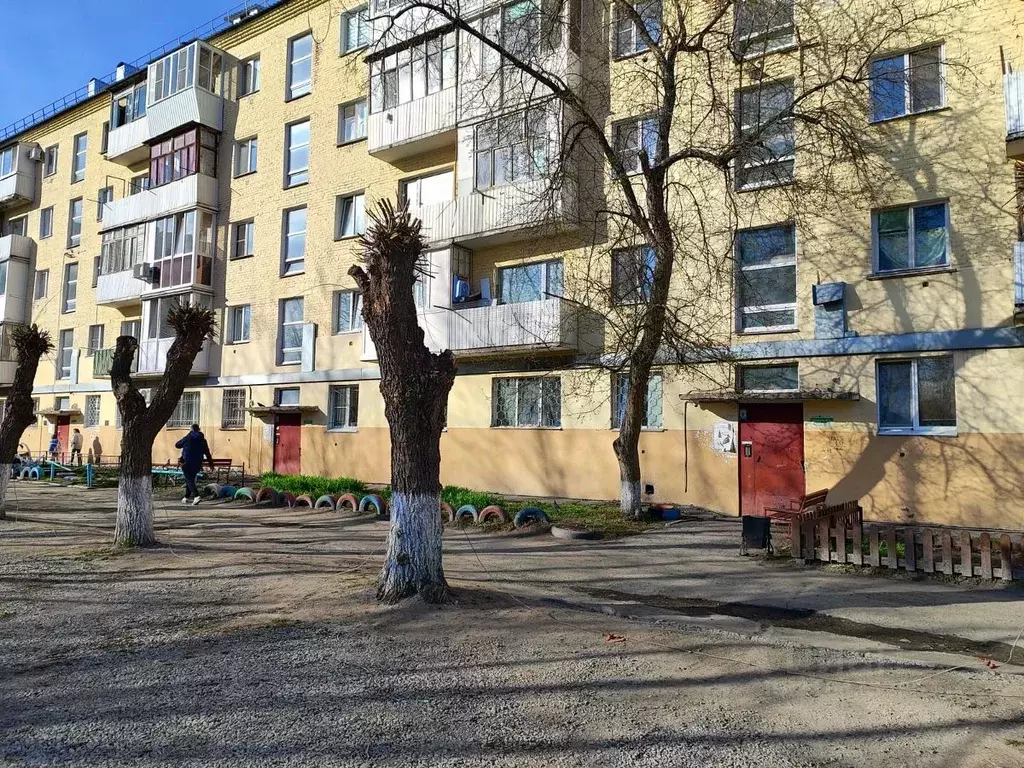 2-к кв. Омская область, Омск просп. Мира, 65 (44.5 м) - Фото 0