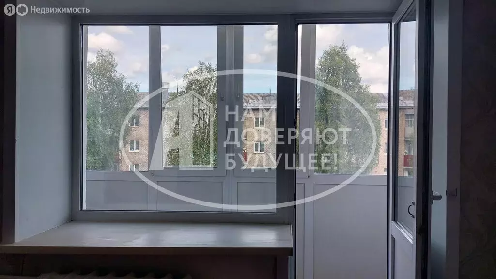 3-комнатная квартира: Чернушка, Коммунистическая улица, 23 (61.2 м) - Фото 0