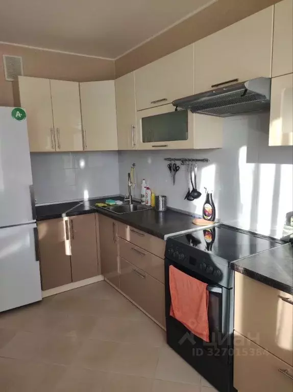 1-к кв. Санкт-Петербург пос. Парголово, ул. Михаила Дудина, 25к2 (38.0 ... - Фото 0