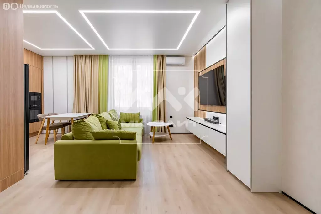 3-комнатная квартира: Санкт-Петербург, улица Беринга, 27к7 (68.9 м) - Фото 1